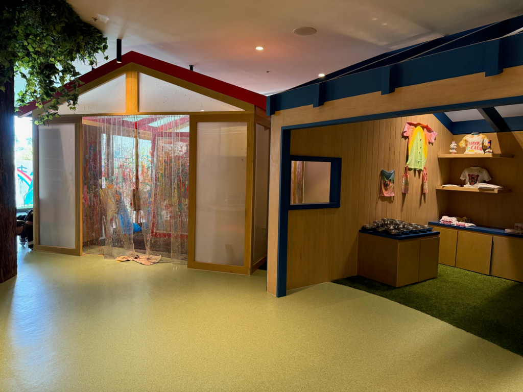 Marriott Cancun Kids Club photo with their art room
