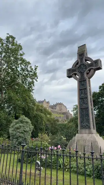 A monument in Edinburgh